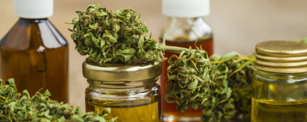 Combinaison du CBD huiles essentielles